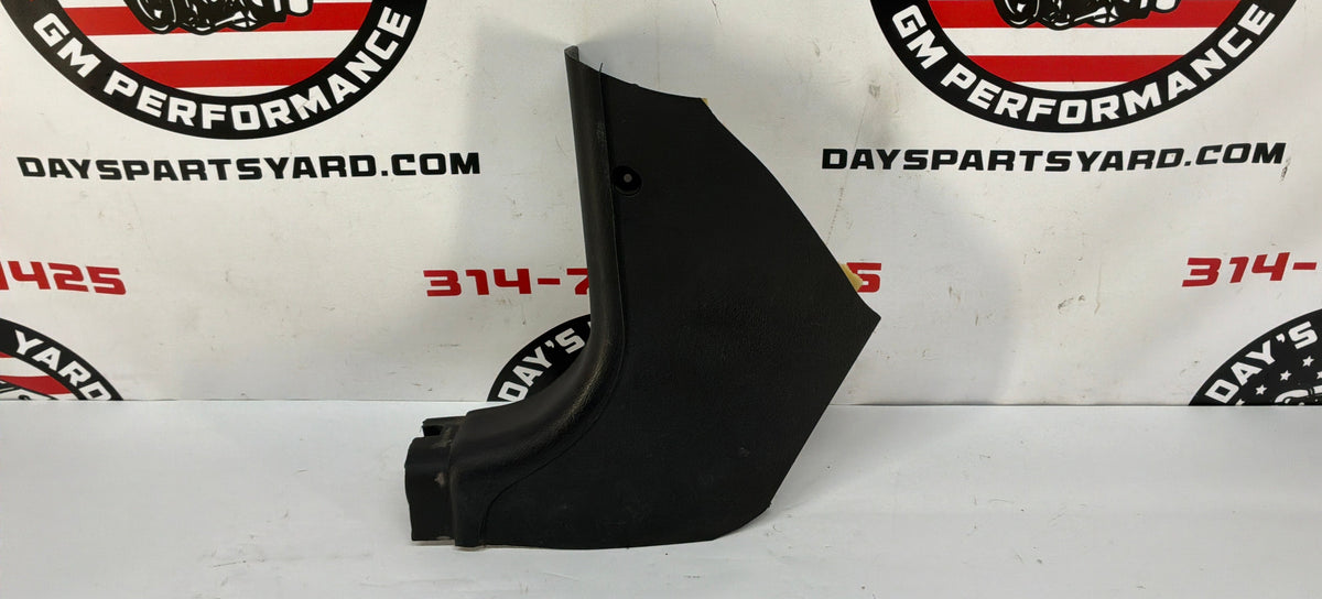 2006 Pontiac GTO LH Driver Interior Kick Panel Trim Molding Cover OEM