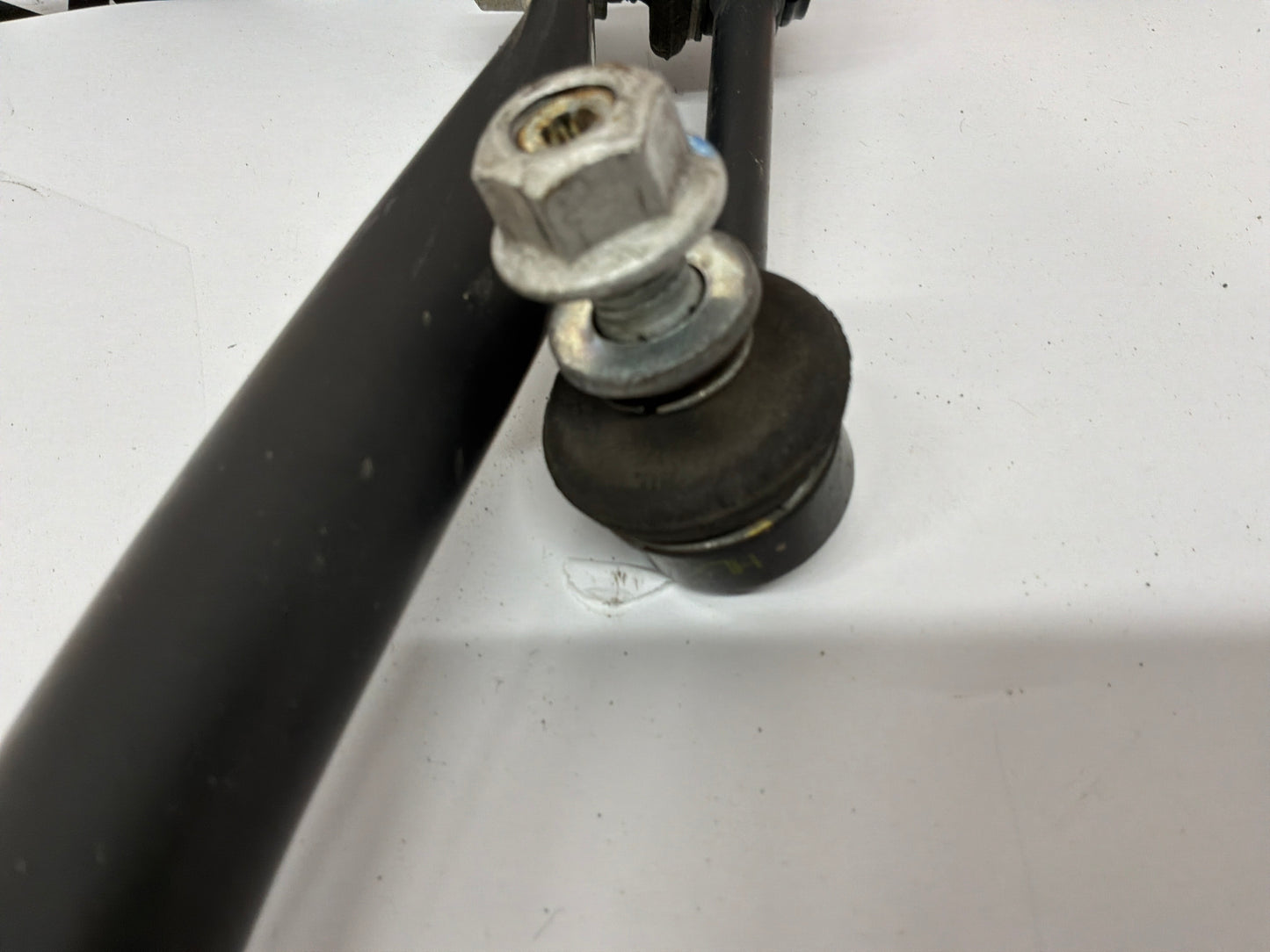 2014 Cadillac CTS-V Sedan Rear Stabilizer Sway Bar OEM