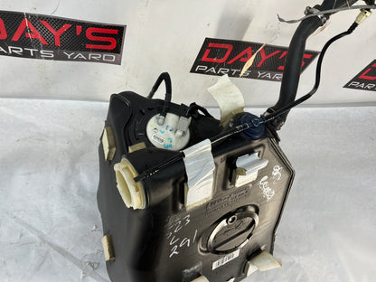 2005 Chevy C6 Corvette LH Driver Side  Fuel Gas Tank w/ Pumps OEM - Day's Parts Yard