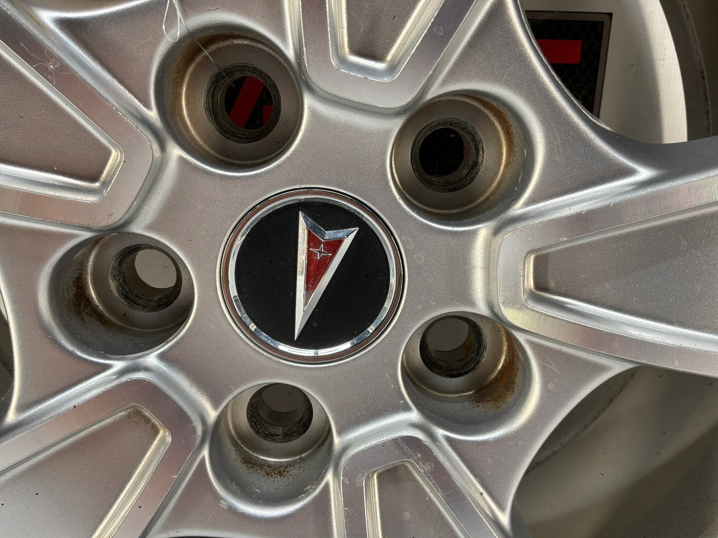 2008 Pontiac G8 GT Factory OEM Wheel 18x8 OEM