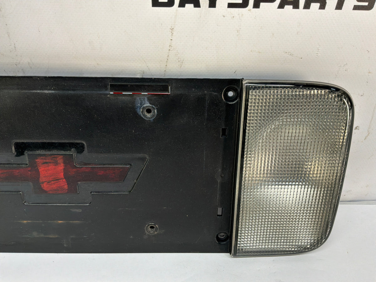 2002 Chevy C5 Corvette Rear License Plate Bracket Finish Panel Reverse Lights Lamps OEM