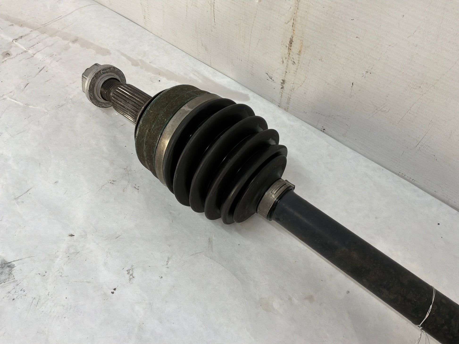 Lh axle - Day's Parts Yard