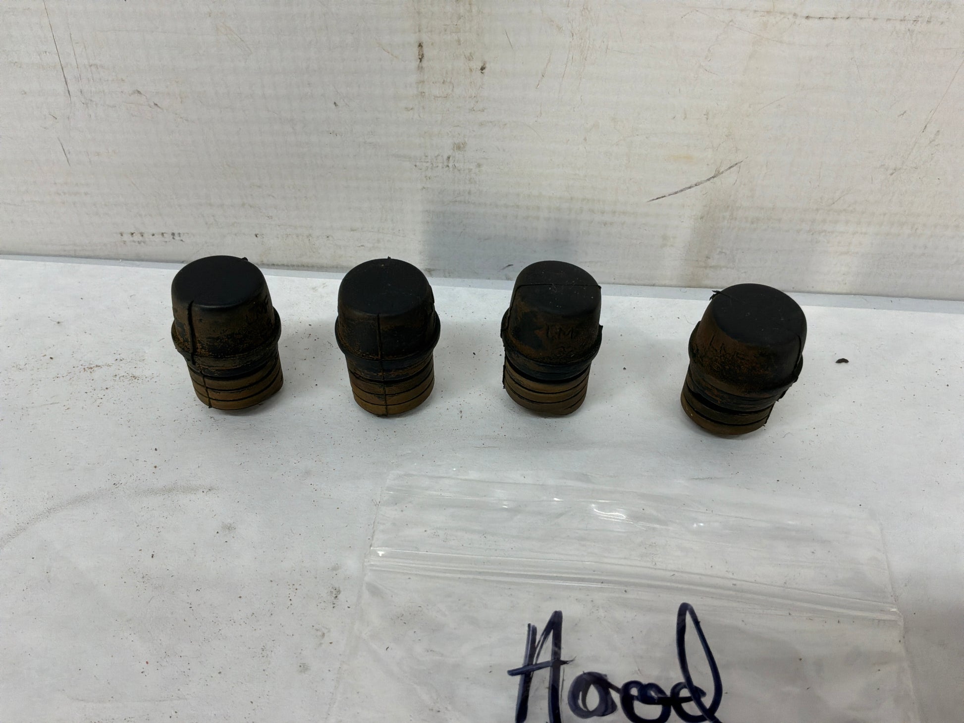 Hood adj - Day's Parts Yard