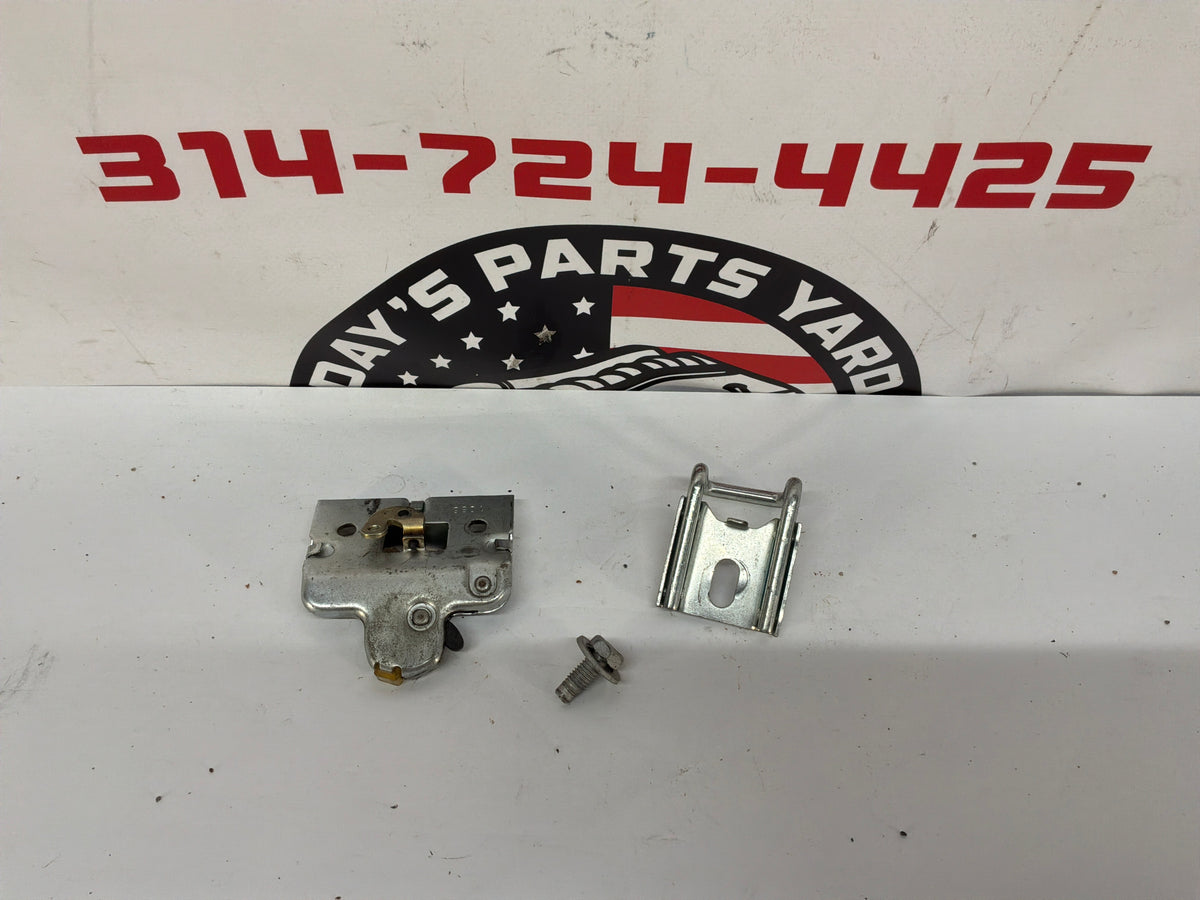 2006 Pontiac GTO Trunk Deck Lid Latch & Striker OEM