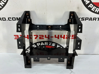 2006 Pontiac GTO Radio Mount Center Housing OEM