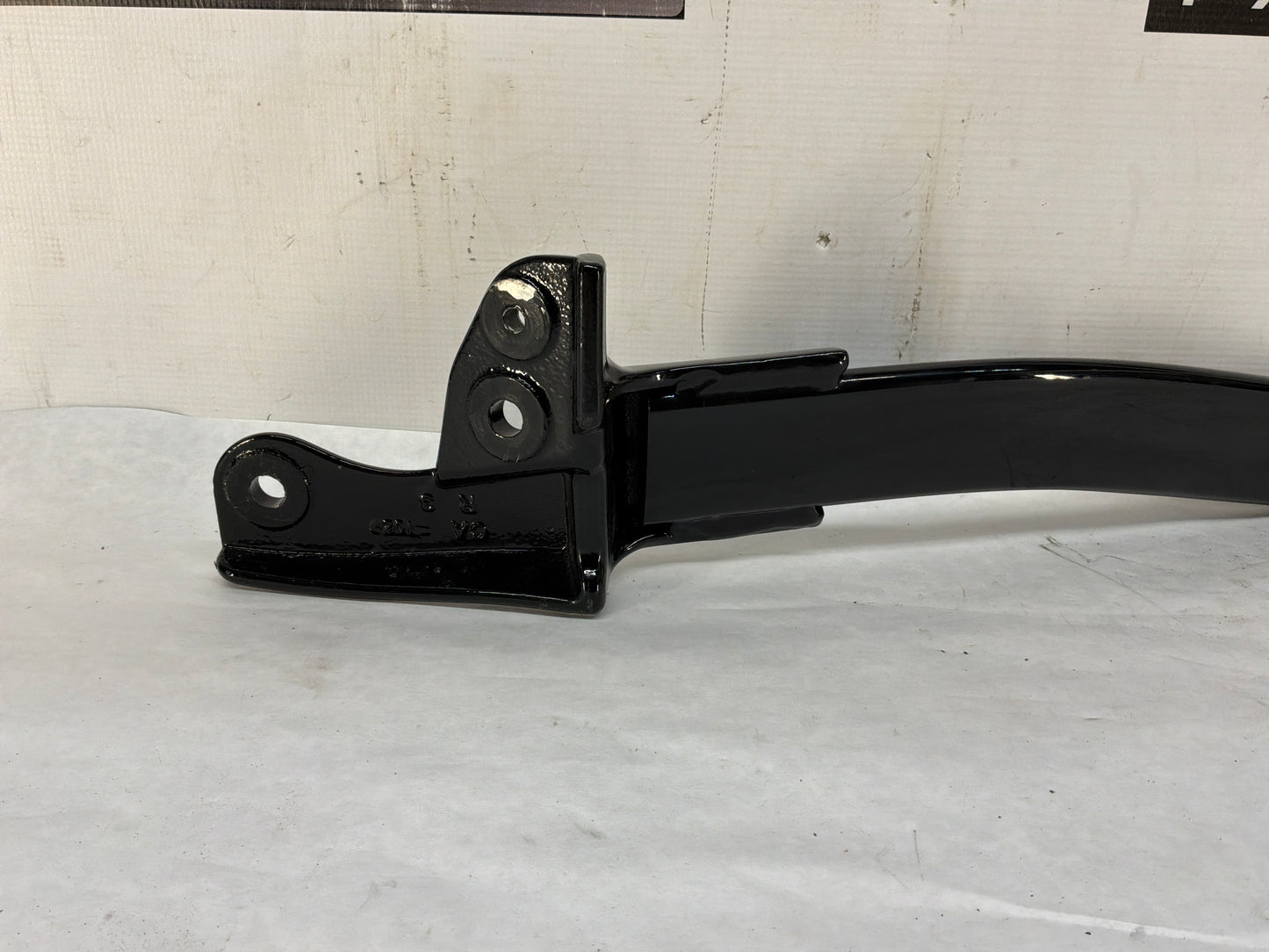 2014 Chevy Camaro ZL1 Front Suspension Strut Tower Bracket Brace Bar OEM