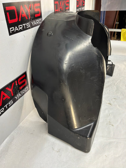 2014 Chevy Camaro ZL1 LH Driver Front Fender Wheel House Well Liner OEM