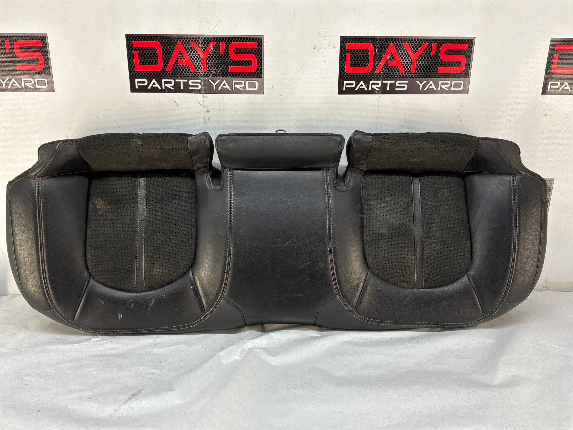 Seats - Day's Parts Yard