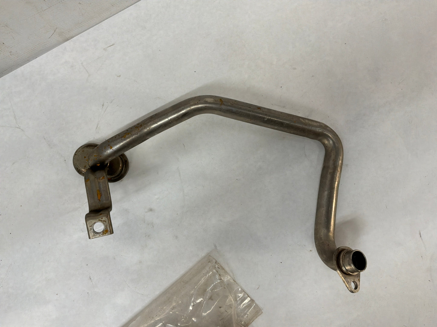 Oil pan w pick up tube - Day's Parts Yard