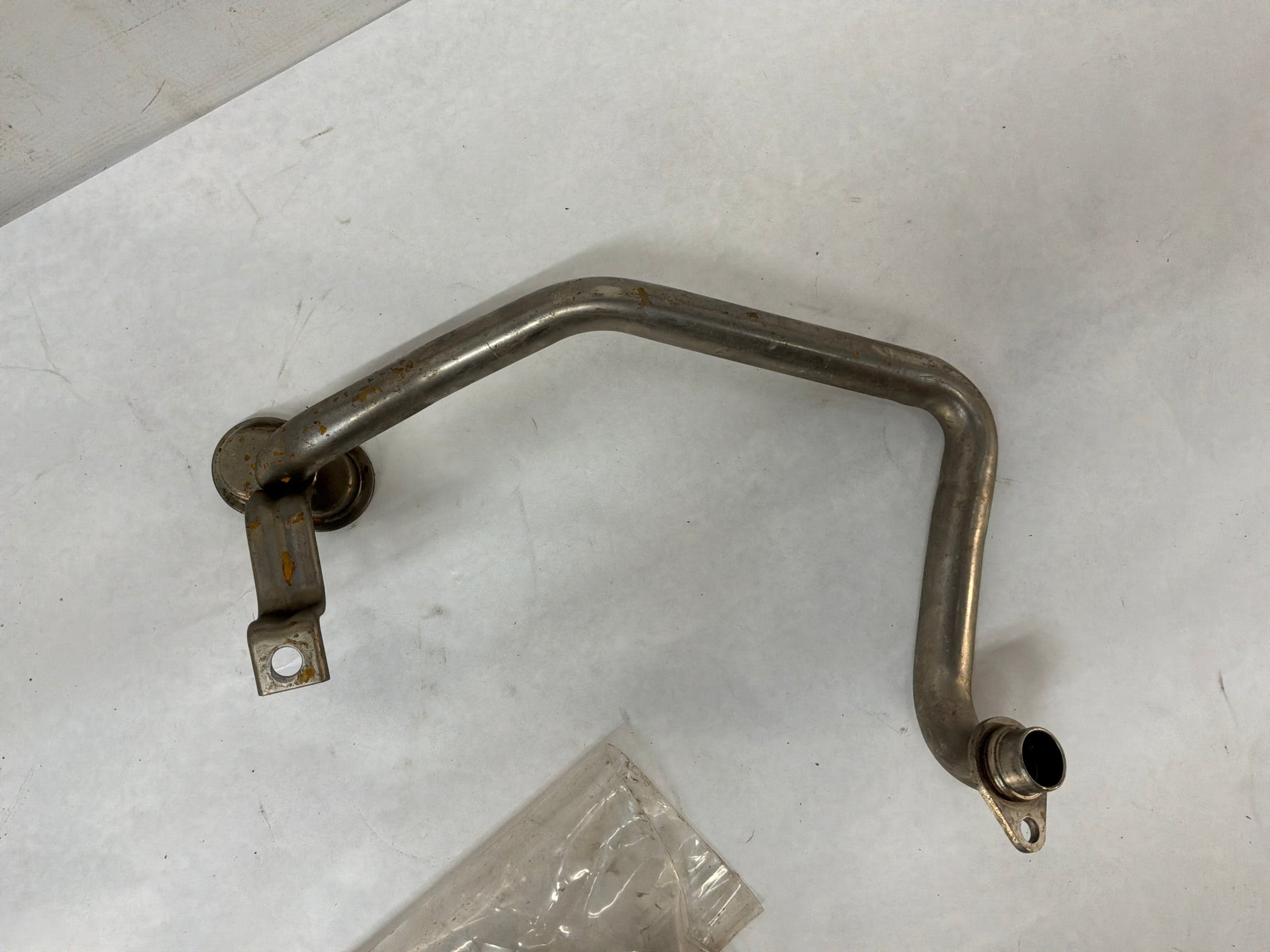 Oil pan w pick up tube - Day's Parts Yard