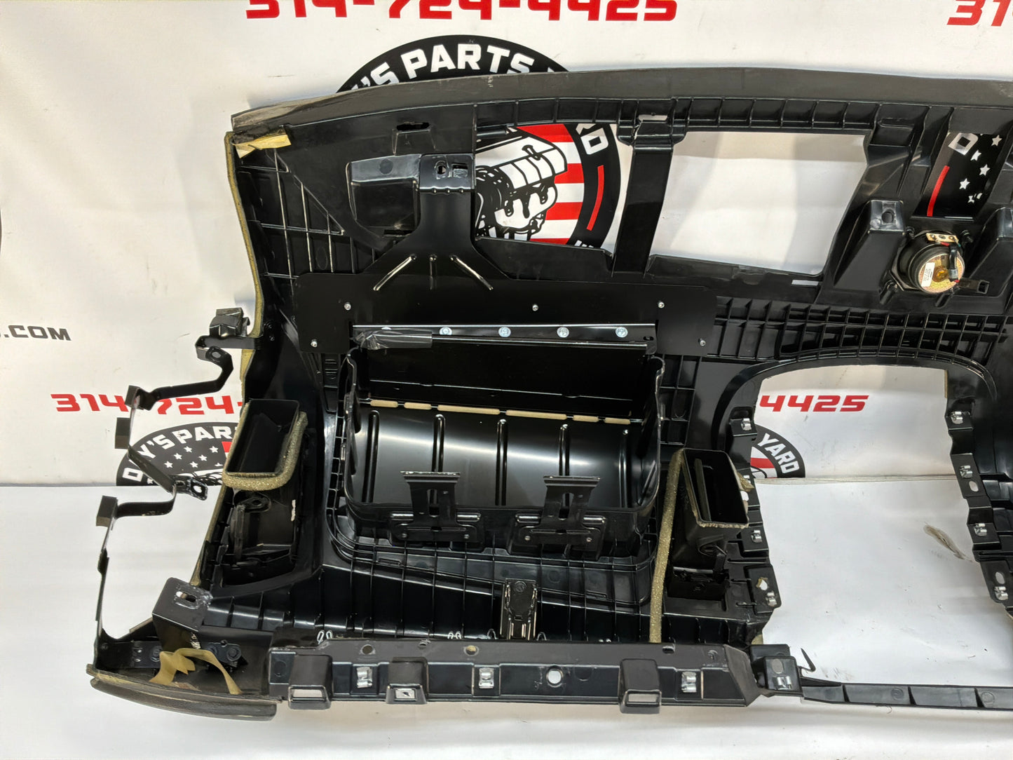 2006 Cadillac CTS-V Dash Pad Board Instrument Panel OEM