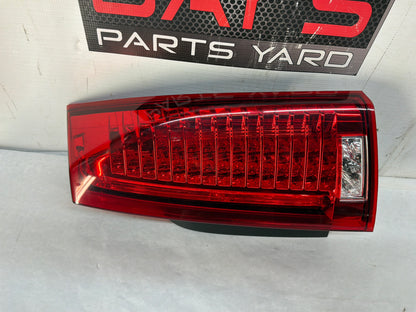 Taillight - Day's Parts Yard