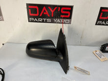 Rh mirror - Day's Parts Yard