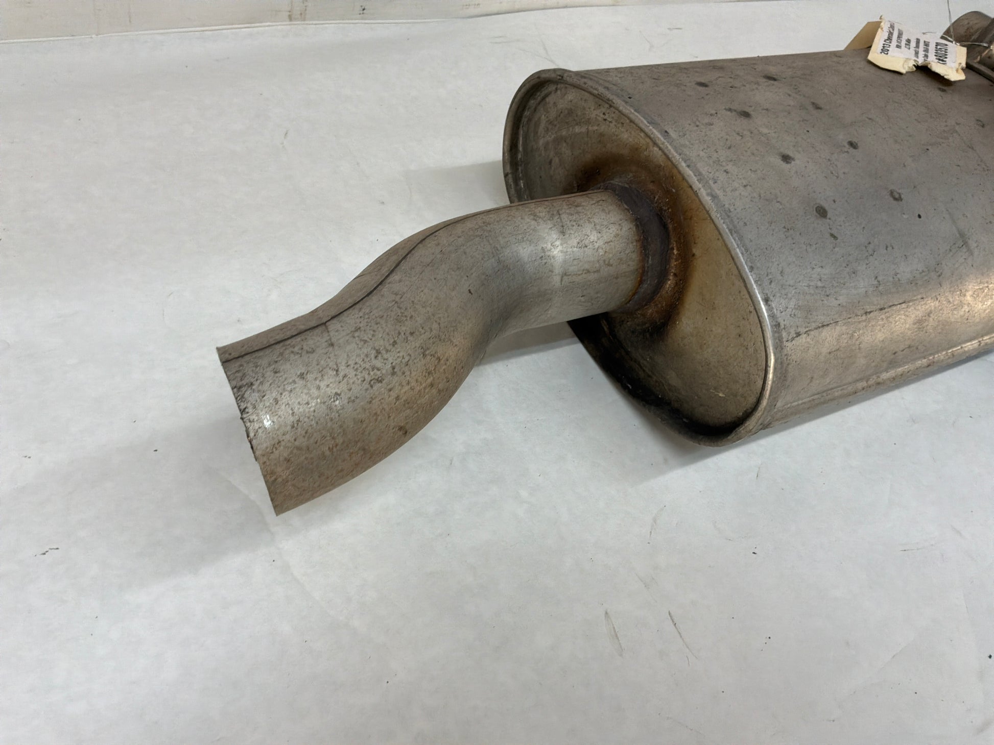 Rh exhaust muffler - Day's Parts Yard
