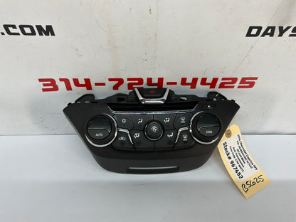 2014 Chevy Caprice PPV HVAC Heat & A/C Controls Unit Panel Buttons OEM