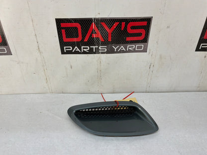 2006 Pontiac GTO Rh Hood Vent OEM