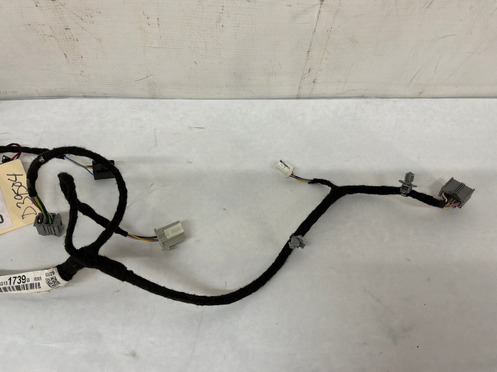 LH door wire harness - Day's Parts Yard
