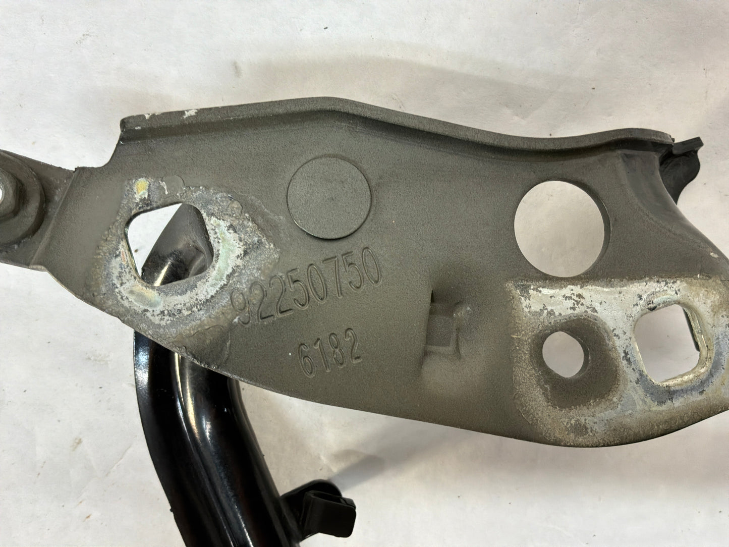 2017 Chevy SS Sedan RH & LH Hood Hinges Set OEM