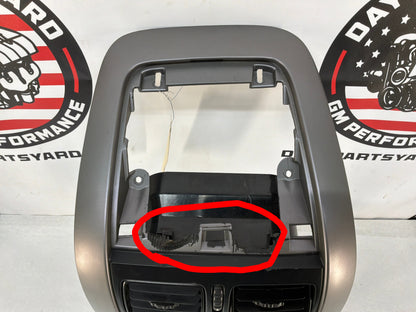 2005 Pontiac GTO Radio bezel