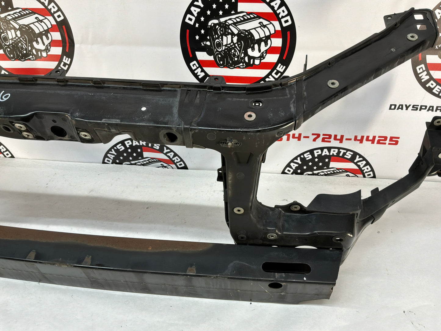 2008 Pontiac G8 Base Radiator Core Support Front End Bracket Carrier OEM