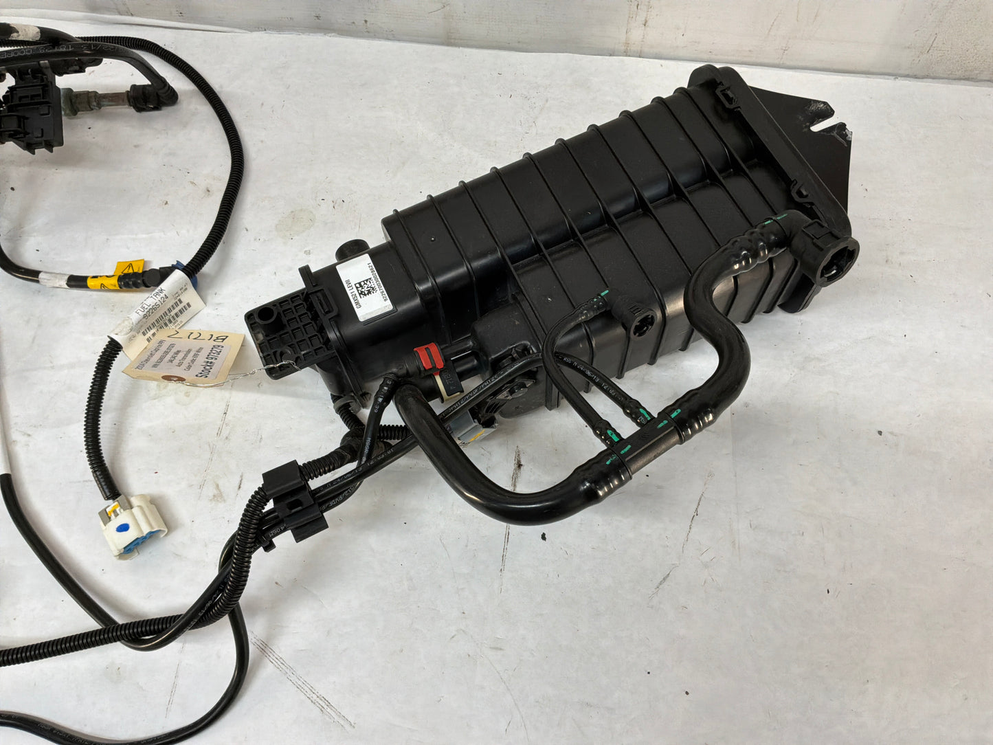 2014 Chevy Caprice PPV Fuel Tank EVAP Vapor Charcoal Canister w/ Lines Hoses Tubes OEM