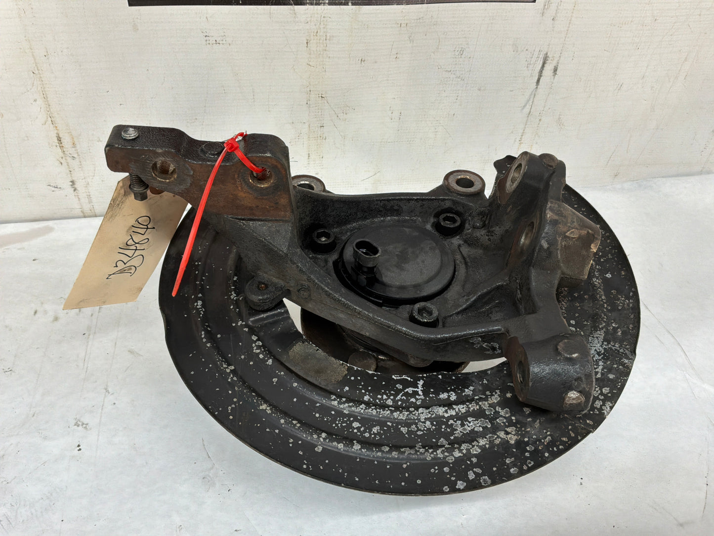 Rh front spindle - Day's Parts Yard