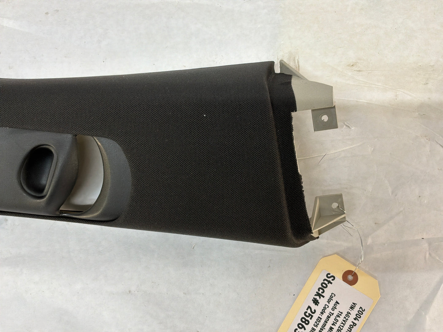 2004 Pontiac GTO RH Passenger Interior Upper B Pillar Seat Belt Trim Panel Molding OEM