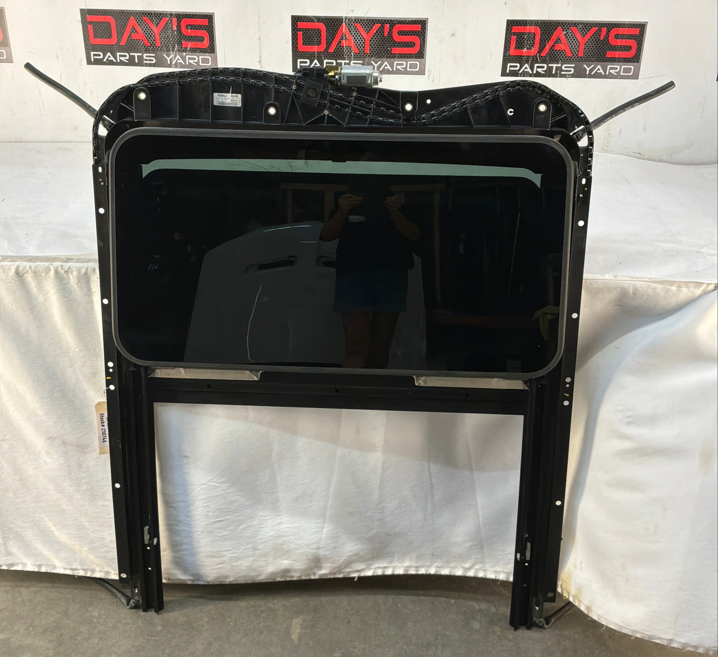 2016 Chevy SS Sedan Complete Sunroof Sun Moon Roof Assembly OEM
