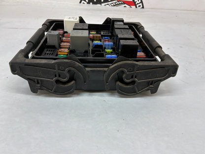 2014 Chevy SS Sedan Engine Bay Fuse Relay Wiring Wire Harness Junction Box Block OEM