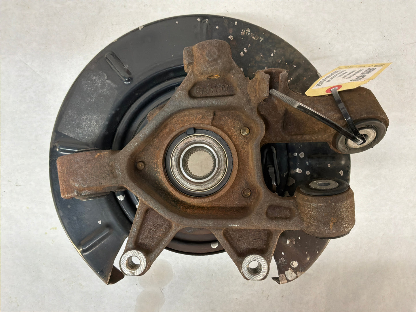 2008 Pontiac G8 GT LH Driver Rear Suspension Spindle Hub Knuckle OEM