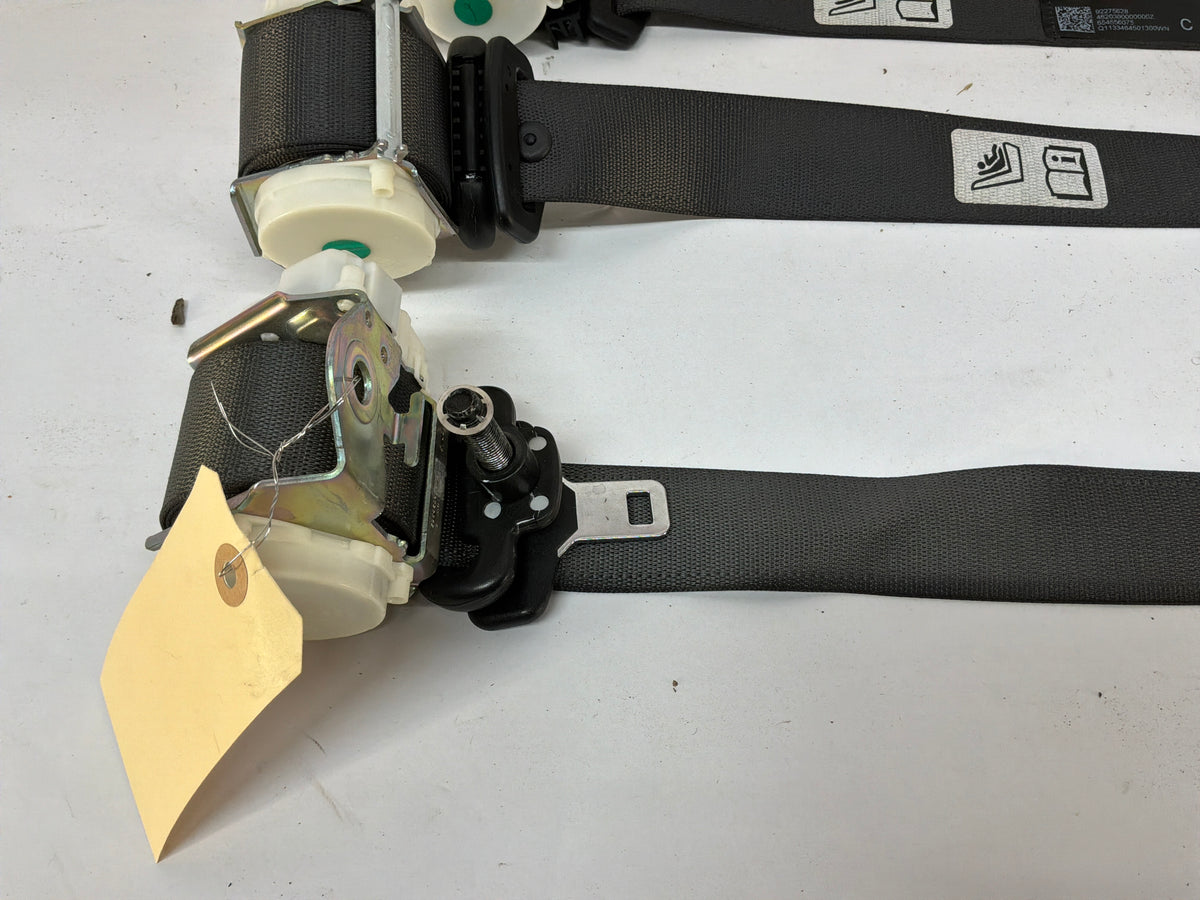 2014 Chevy SS Sedan Rear Seatbelt Seat Belt Retractor Set OEM