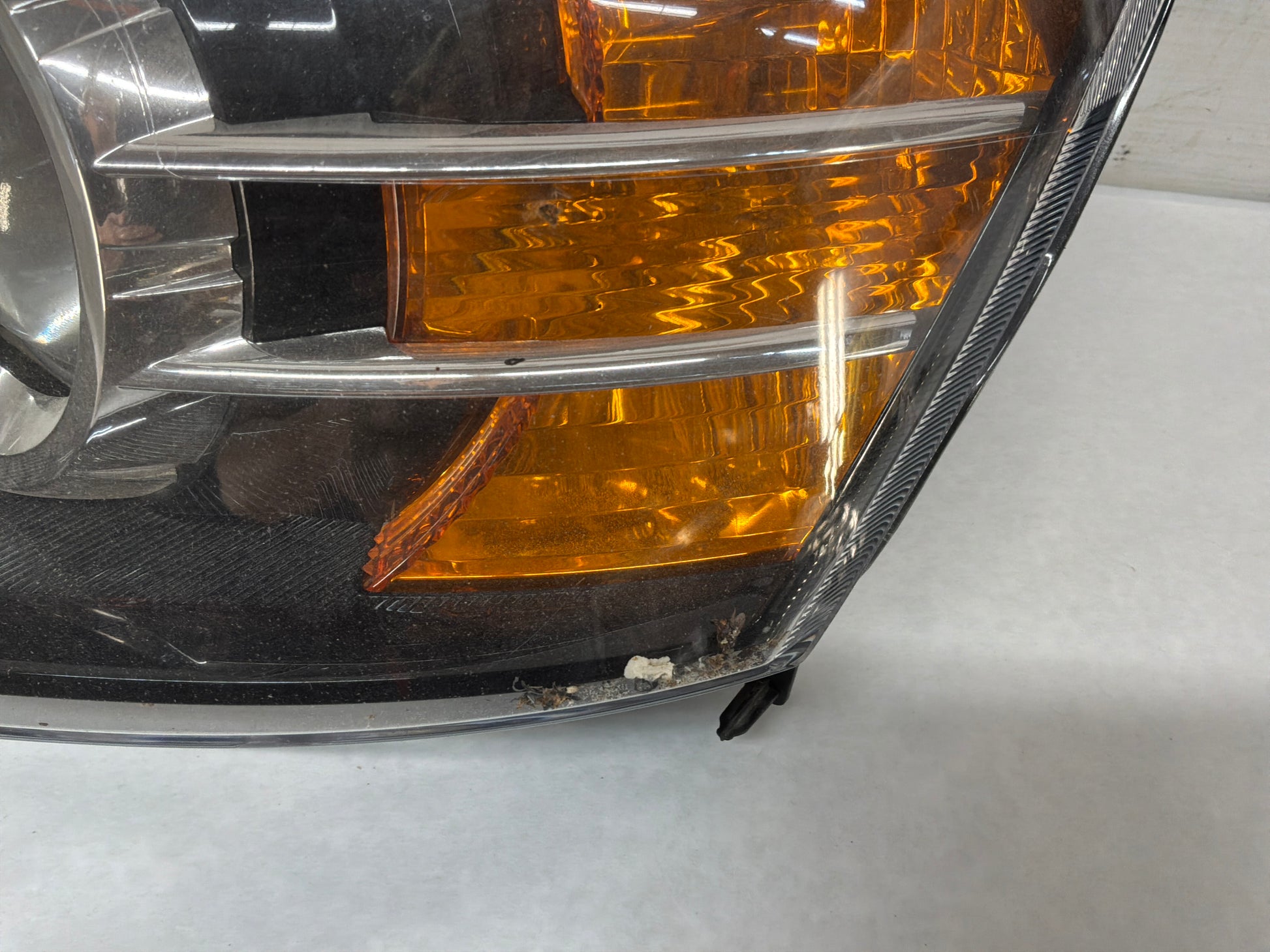 Lh headlight - Day's Parts Yard