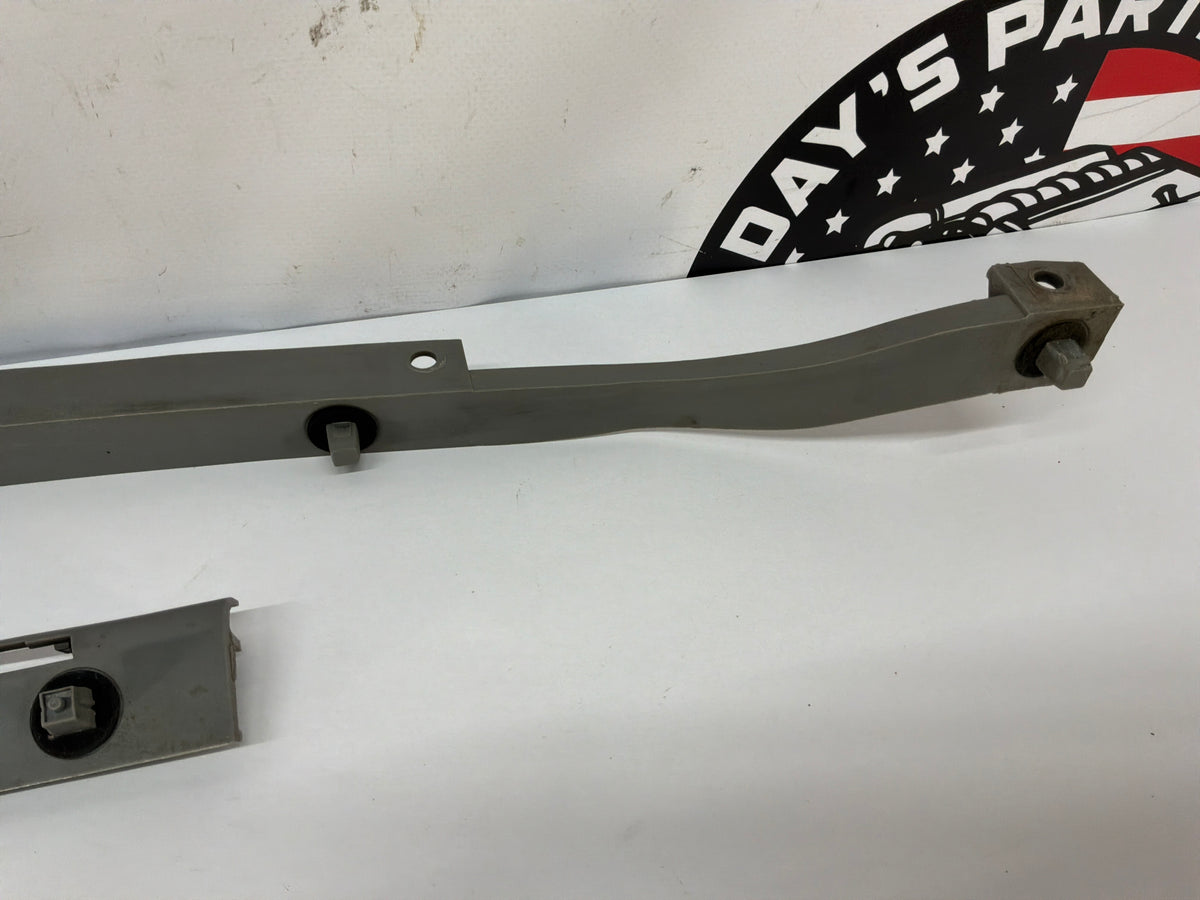 2006 Pontiac GTO Rear Bumper Brackets Guides Set 3 Piece OEM