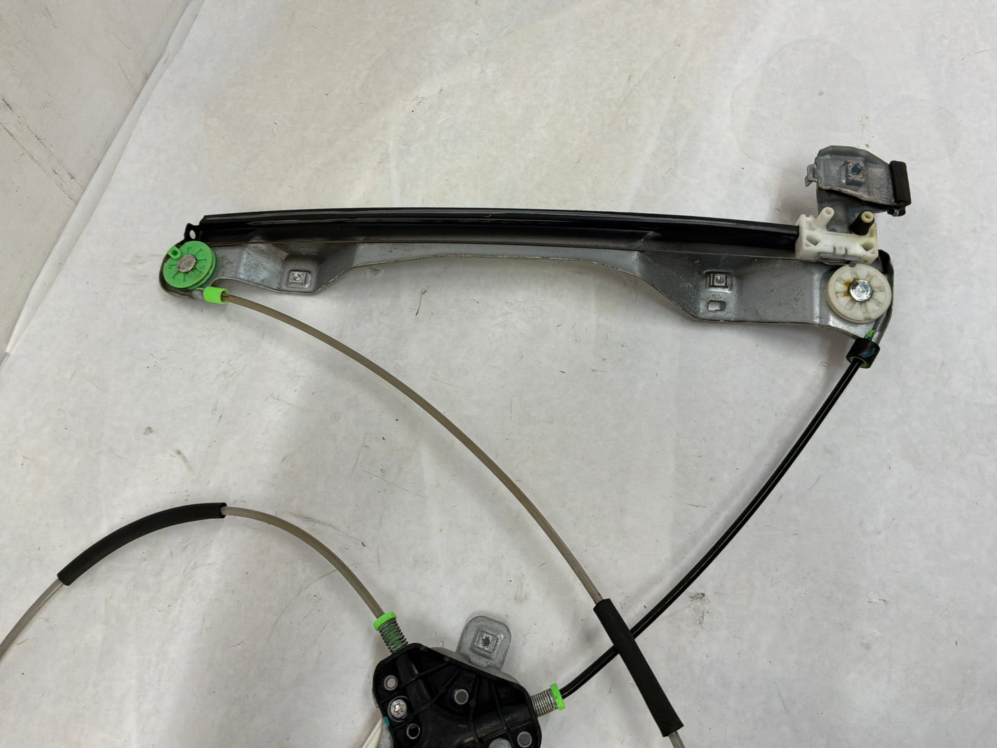 2008 Pontiac G8 GT Front RH Passenger Door Window Regulator Motor OEM