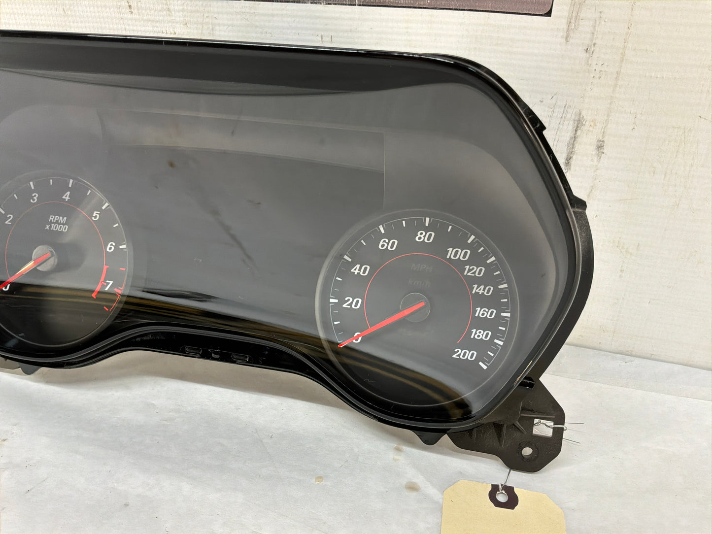 2018 Chevy Camaro ZL1 Gauge Cluster Speedometer OEM
