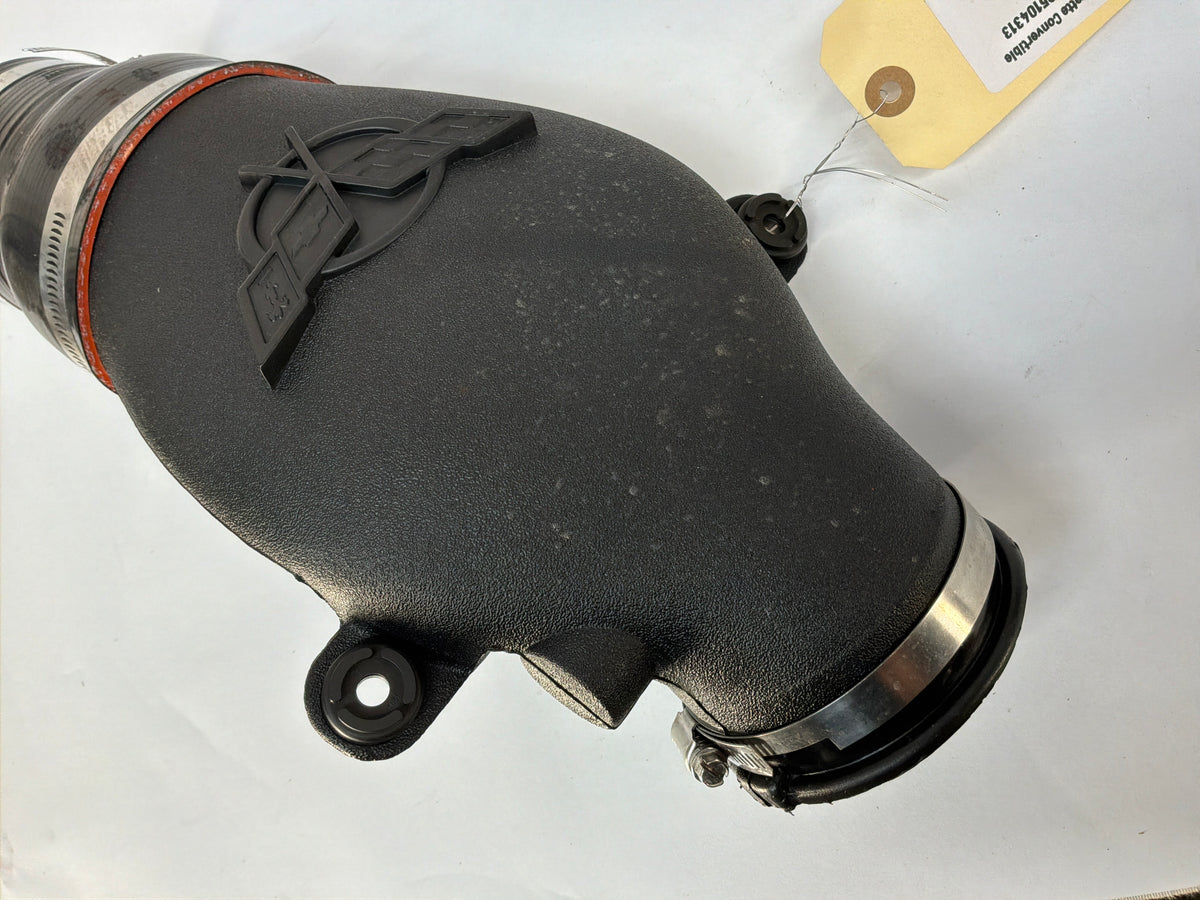 2002 Chevy Corvette Convertible Air Intake Filter Housing Cleaner Assembly OEM