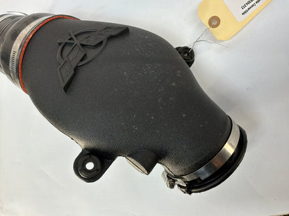 2002 Chevy Corvette Convertible Air Intake Filter Housing Cleaner Assembly OEM