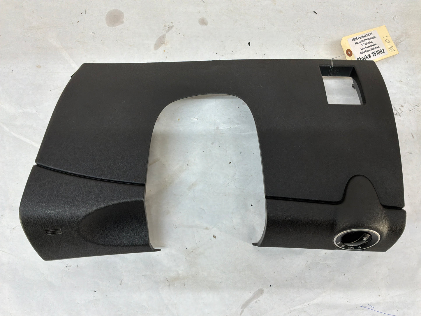 2008 Pontiac G8 GT LH Driver Knee Bolster Lower Dash Column Cover Trim Panel OEM