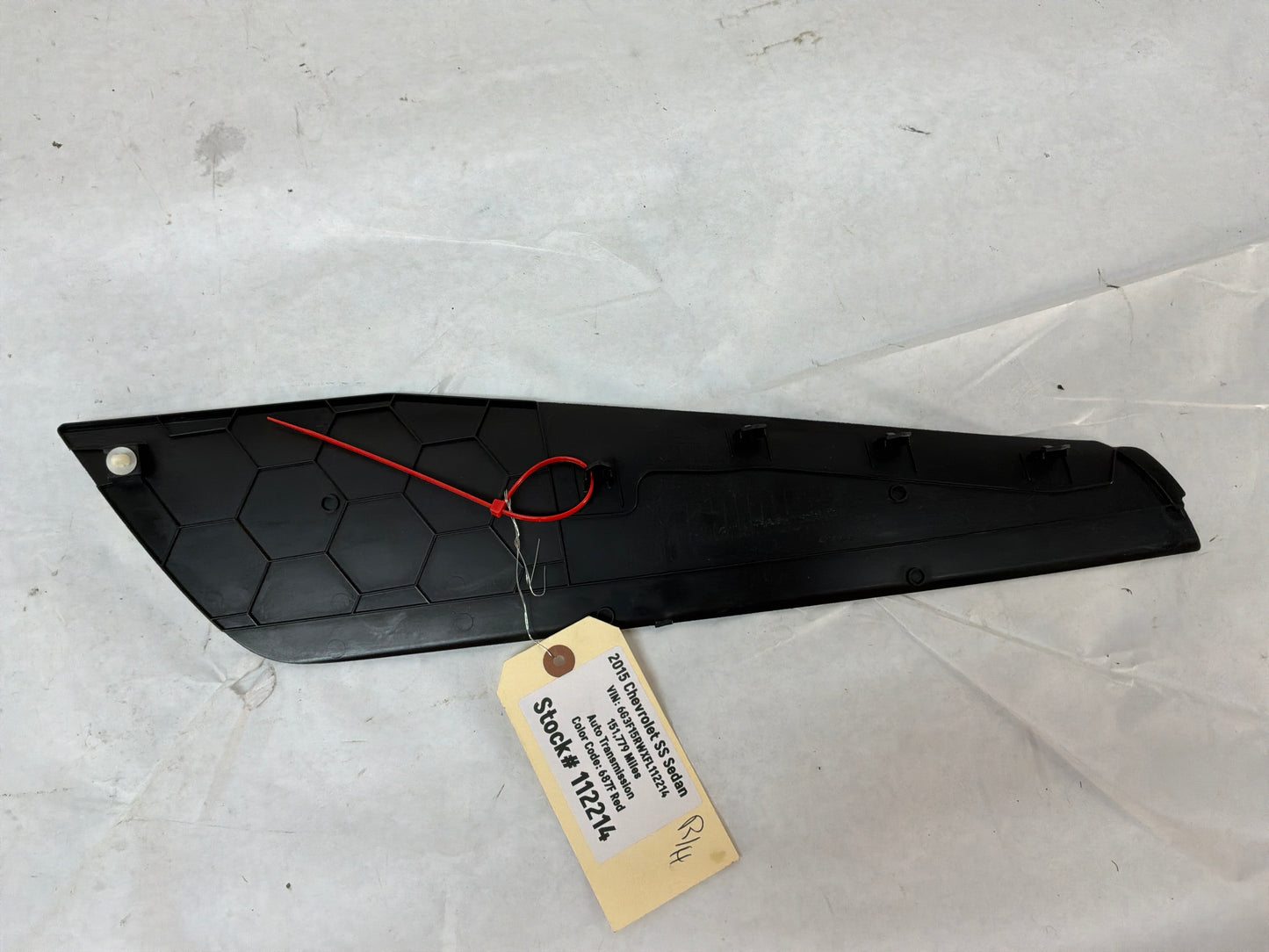 2015 Chevy SS Sedan RH & LH Center Console Side Trim Extension Panel Moldings OEM