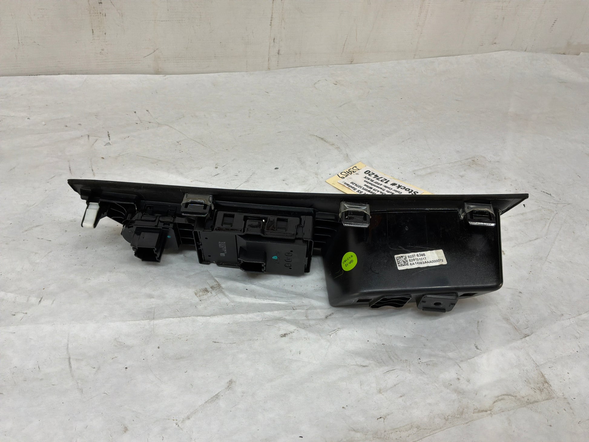 Lh door controls - Day's Parts Yard