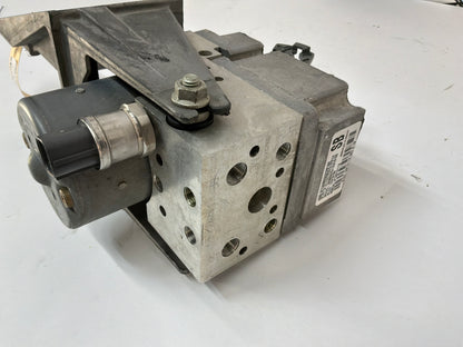 2002 Chevy C5 Corvette ABS Anti Lock Brake Pump Control Module w/ Bracket OEM