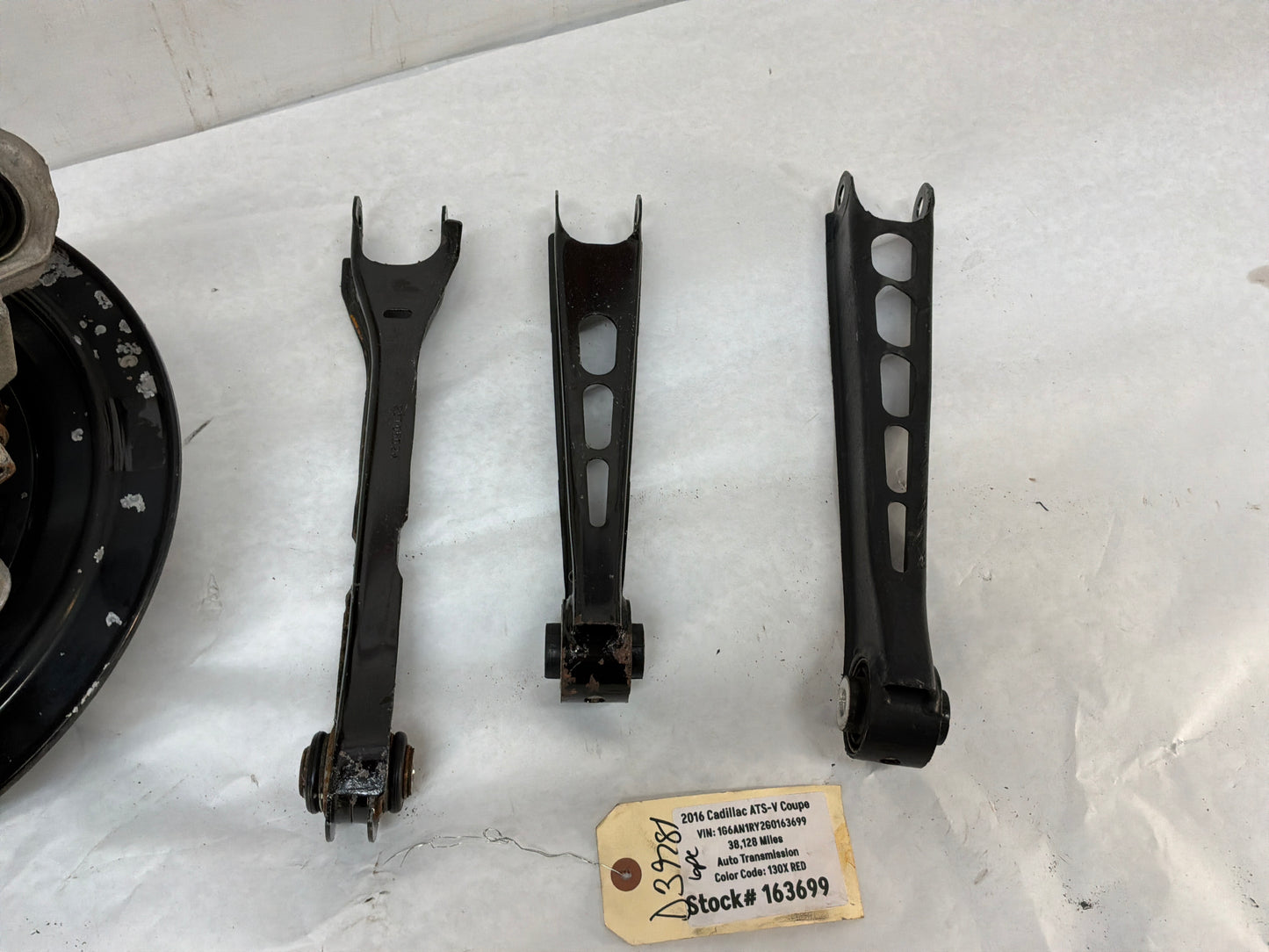 2016 Cadillac ATS-V LH Driver Rear Suspension Spindle Control Trailing Arms Links Rod  Set OEM