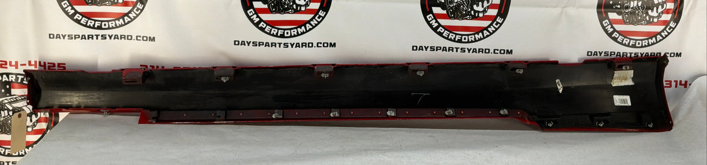 2013 Chevy Camaro 1LE LH Driver Rocker Molding Side Skirt Panel Red OEM