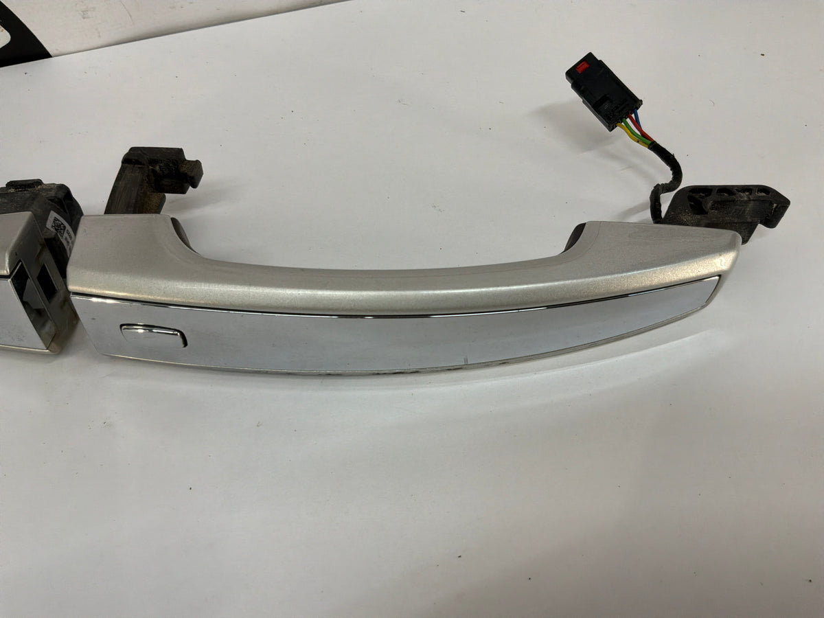 2014 Chevy SS Sedan Exterior Door Handles Set Silver OEM