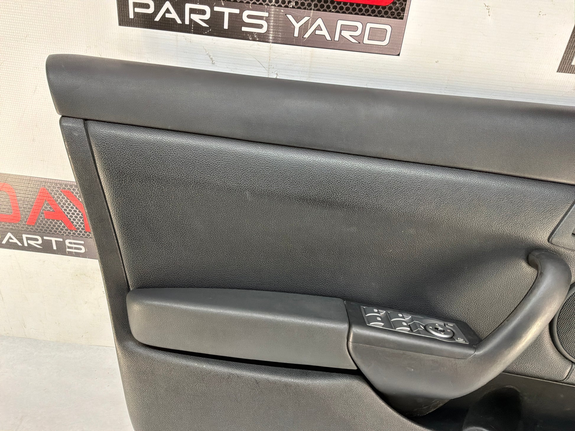 Front lh door panel - Day's Parts Yard