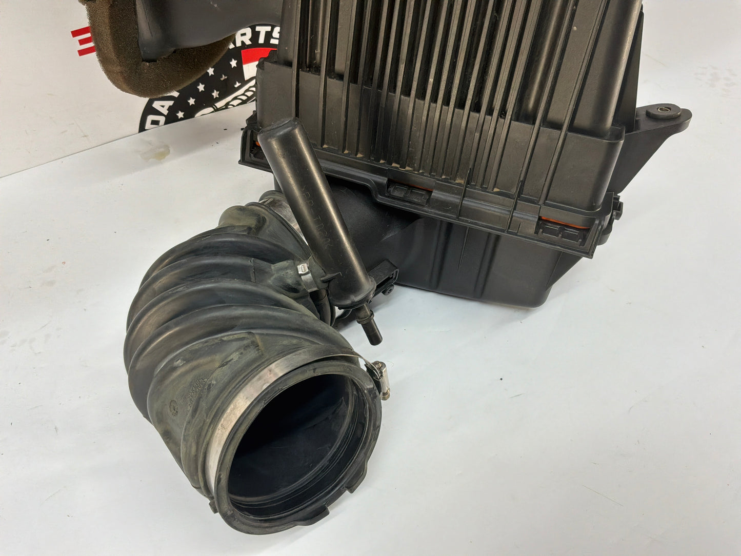 2013 Chevy Camaro ZL1 Factory OEM Air Intake Box Assembly