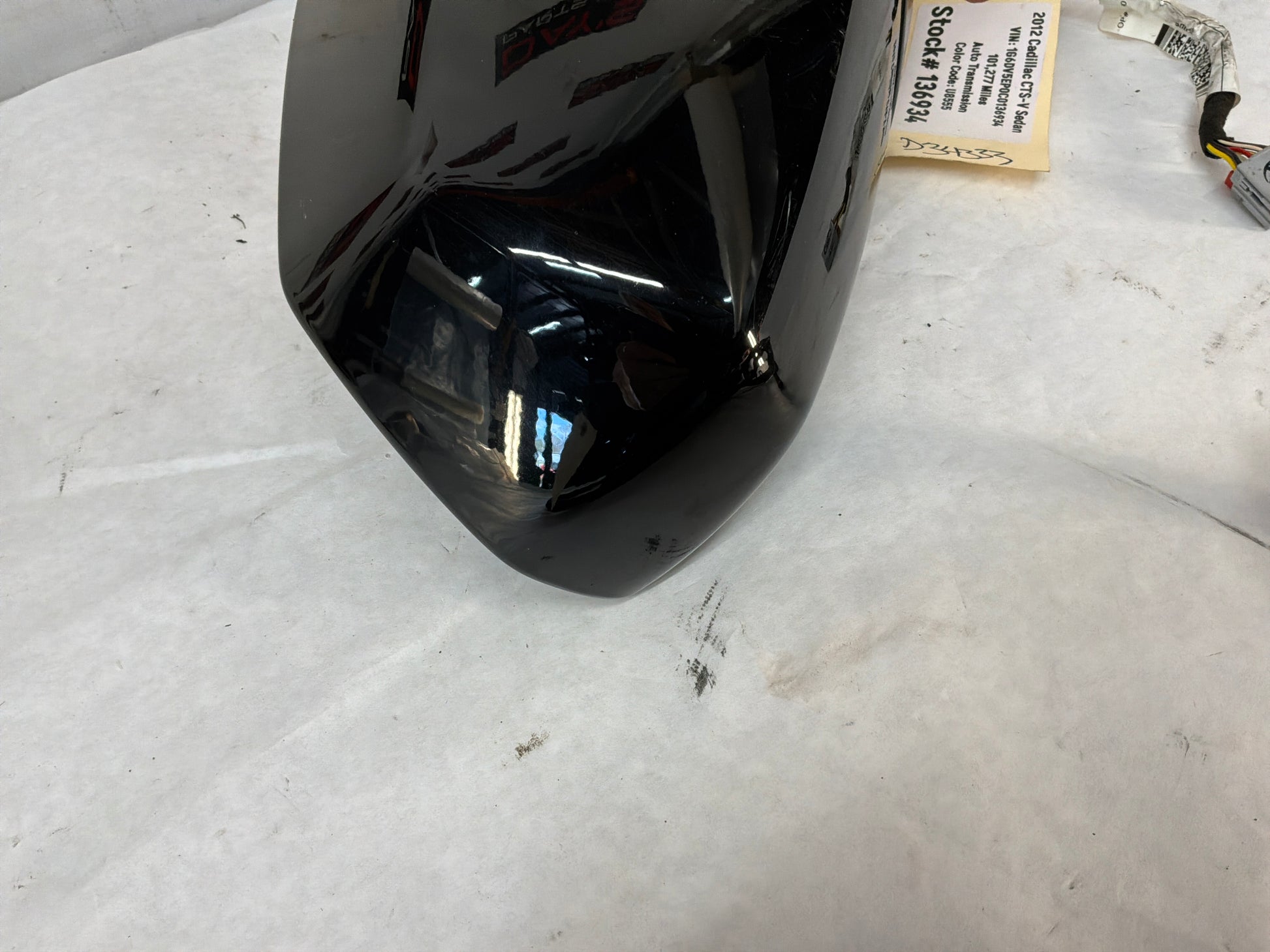 Rh mirror - Day's Parts Yard