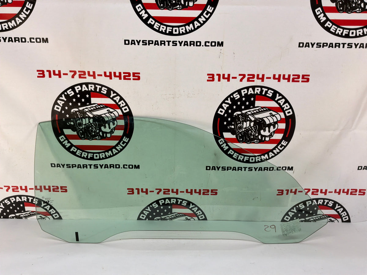 2002 Chevy C5 Corvette Convertible  RH Passenger Front Door Window Glass OEM