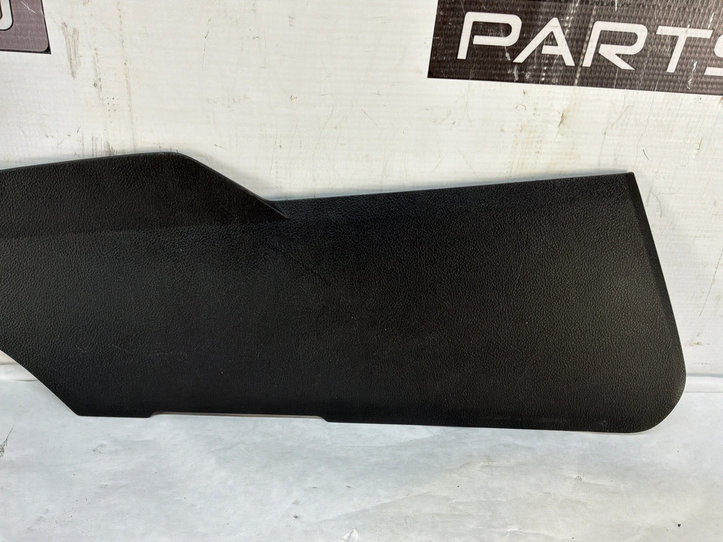 2008 Pontiac G8 GT RH Passenger Center Console Side Trim Panels OEM