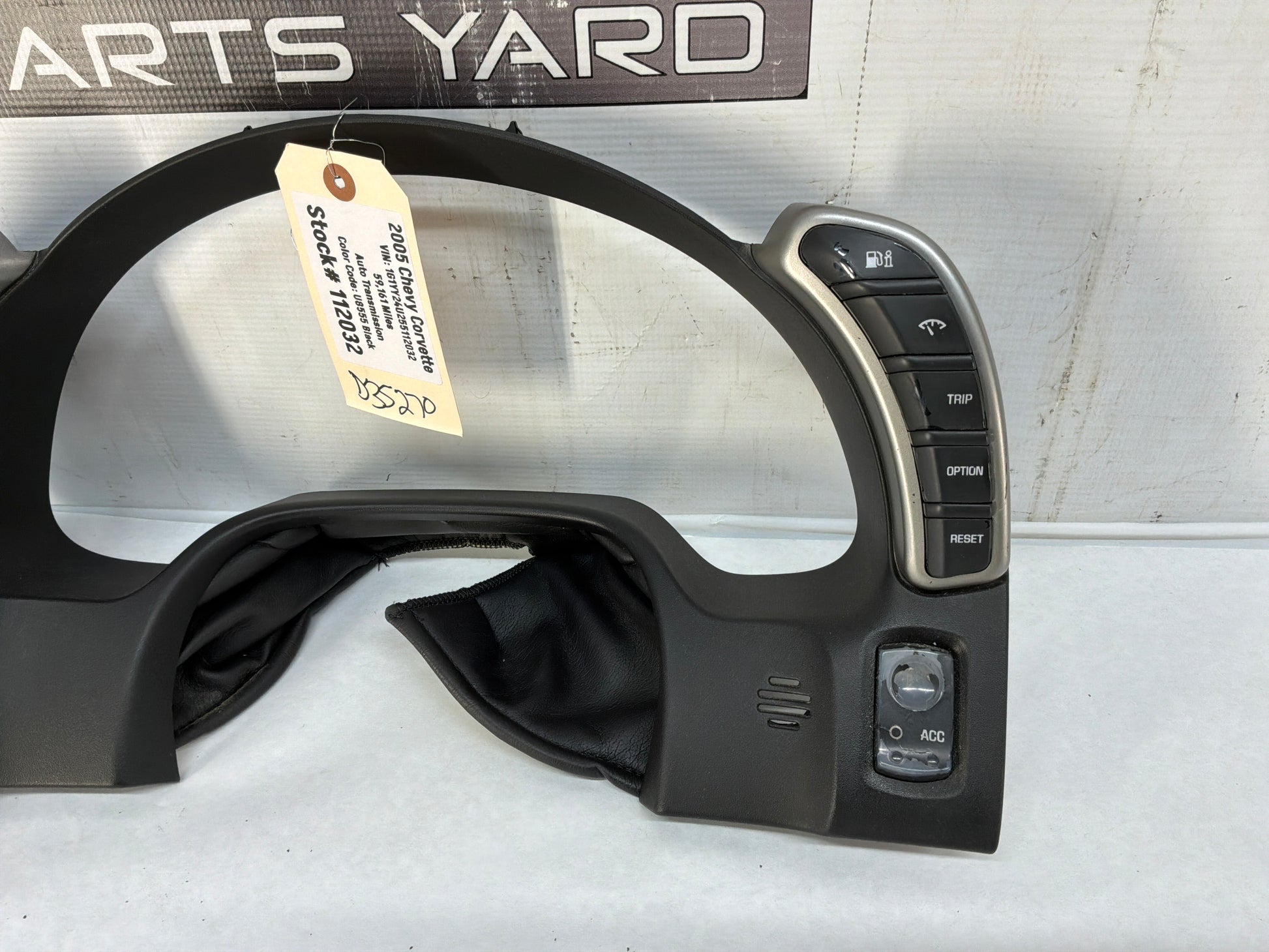 Speedometer Bezel - Day's Parts Yard